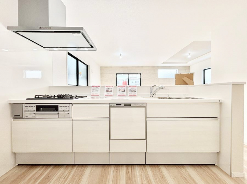 �L�b�`���@�������������I�ɁA�y�����I�V�X�e���L�b�`��