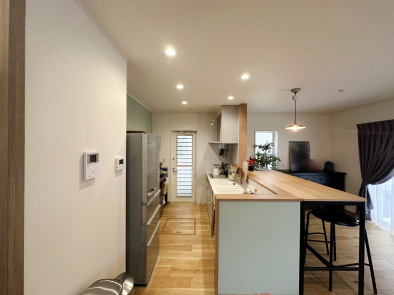 ���̑����ρ@�Ƒ������R�ƏW�܂�e���̃X�y�[�X�ɂȂ肻��