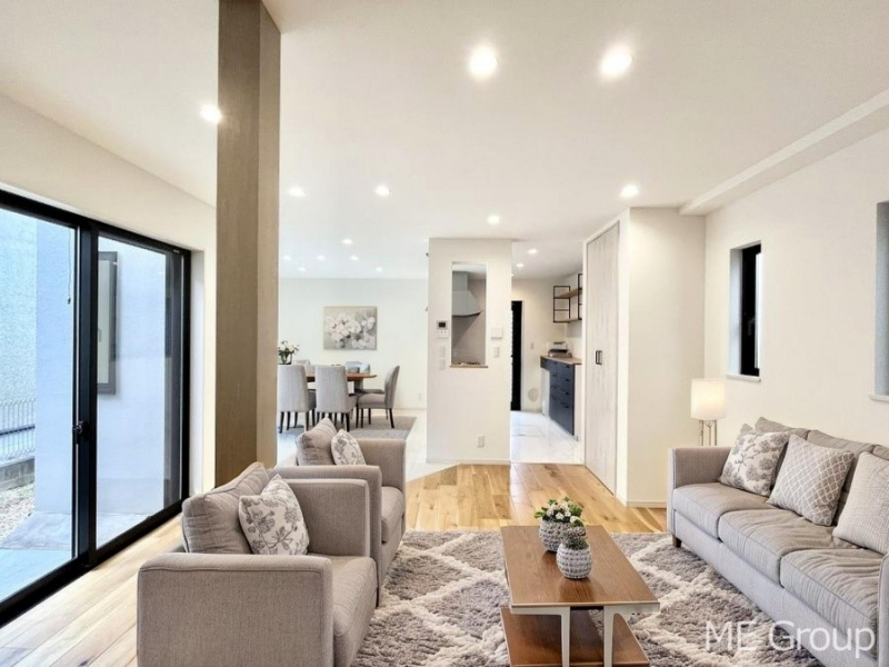 ���r���O�@���Ƒ��̓��₩�Șb�����ŕ�܂�閾�邢���r���O  ���Ƌ��CG�ł�