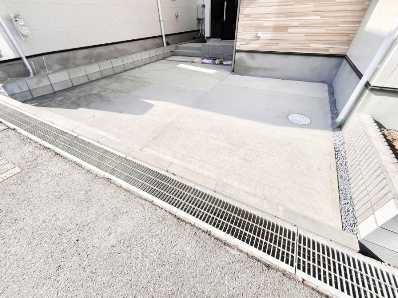 �@�����Ɍ������Ȃ����ԃX�y�[�X�B