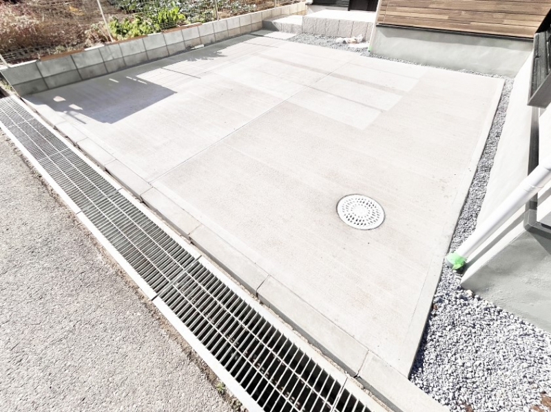 �@�����Ɍ������Ȃ����ԃX�y�[�X�B