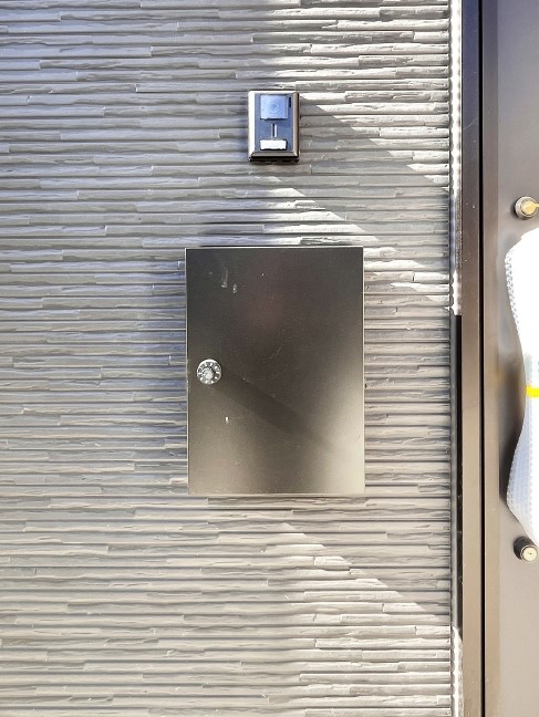 ���̑��@�V���v���f�U�C���̃|�X�g�B