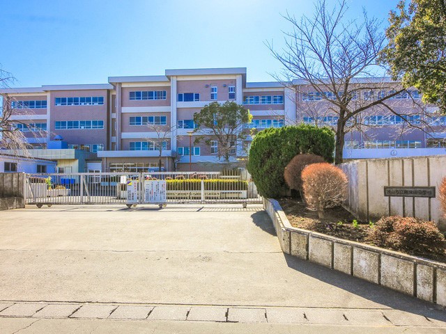 ���ӊ��@���w�Z 1688m ���R�s���여�R���w�Z