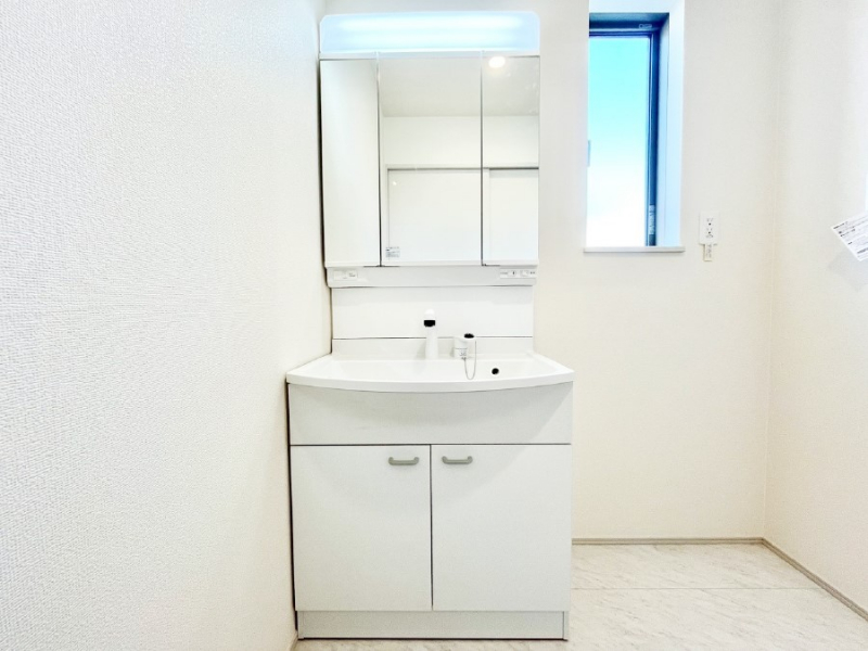 ���ʑ�E���ʏ��@���[�͂Ƌ@�\���ɗD�ꂽ���ʉ��ϑ�