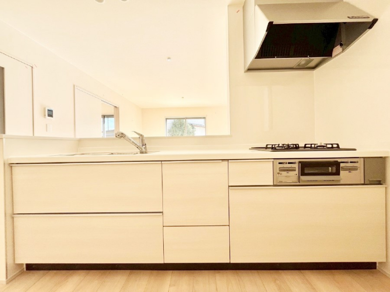 �L�b�`���@�������������I�ɁA�y�����I�V�X�e���L�b�`��