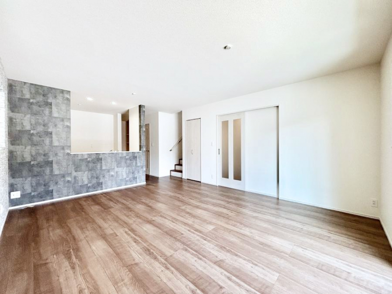 ���r���O�@21���̍L�X�k�c�j�͉Ƒ��݂�Ȃ̉��K��ԁI�Ƒ��̂Ȃ������������厖�ȃX�y�[�X