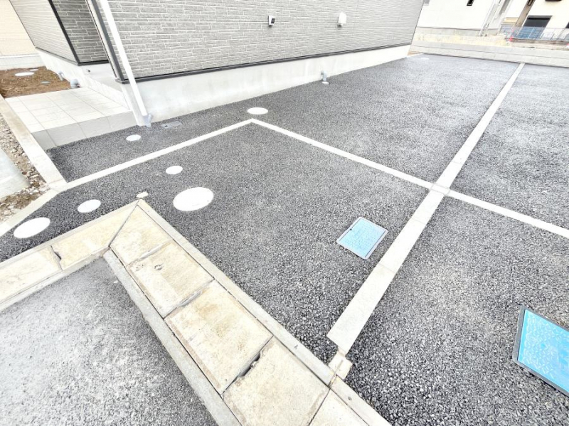 �@�����Ɍ������Ȃ����ԃX�y�[�X�B