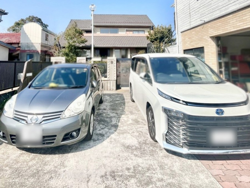 �@�����Ɍ������Ȃ����ԃX�y�[�X�B