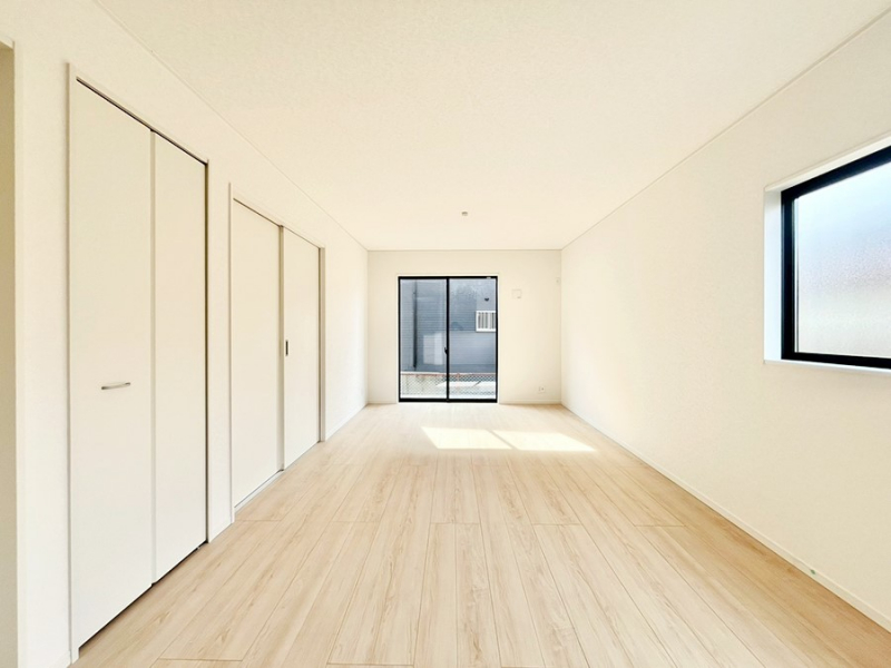 ���̑����ρ@�Ƒ������R�ƏW�܂�e���̃X�y�[�X�ɂȂ肻��