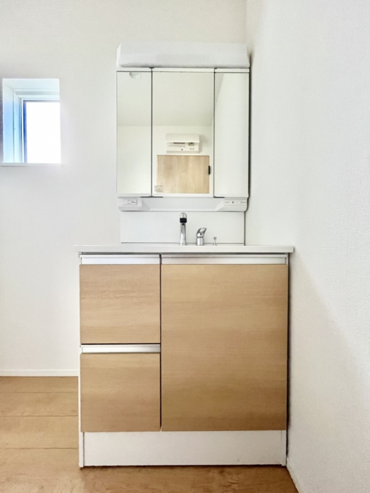 ���ʑ�E���ʏ��@�傫�����₷���O�ʋ��Ő�����������ʑ�́A�g�����Ȃ݃`�F�b�N�┧�̂������ɂ������߂ł��B 