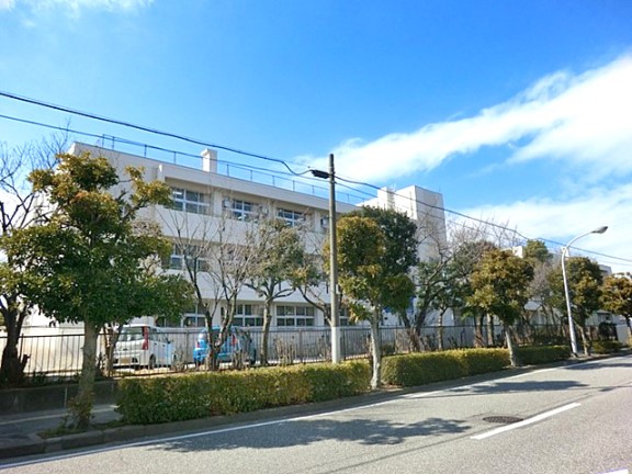 ���ӊ��@���w�Z 400m �Y���s�������쏬�w�Z