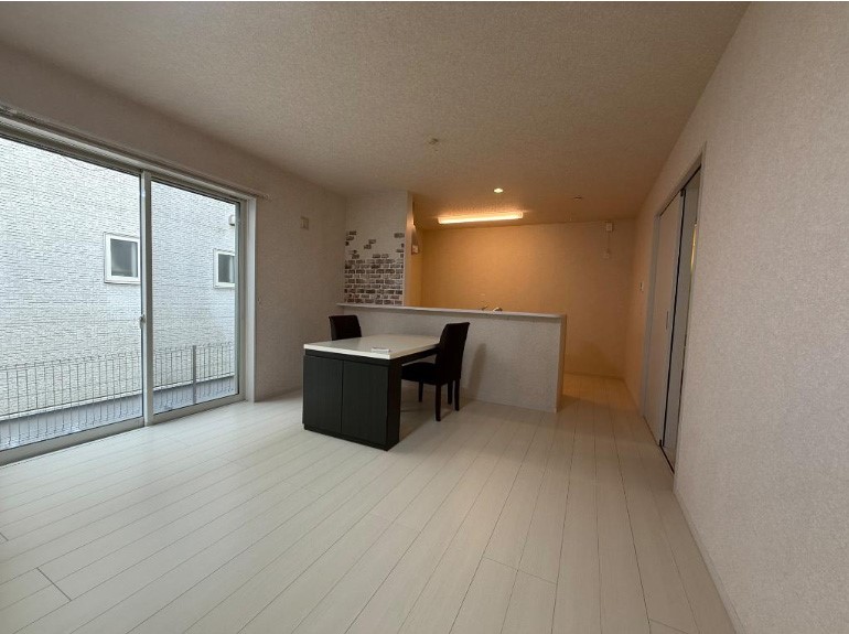 ���r���O�@����