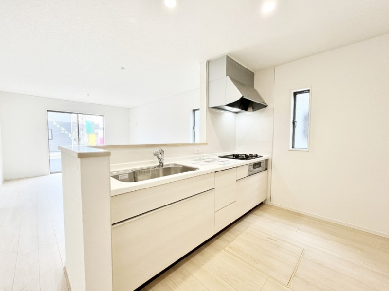 �L�b�`���@���������Ȃ��炲�Ƒ��Ƃ̉�b���y���߂�ΖʃJ�E���^�[�L�b�`��