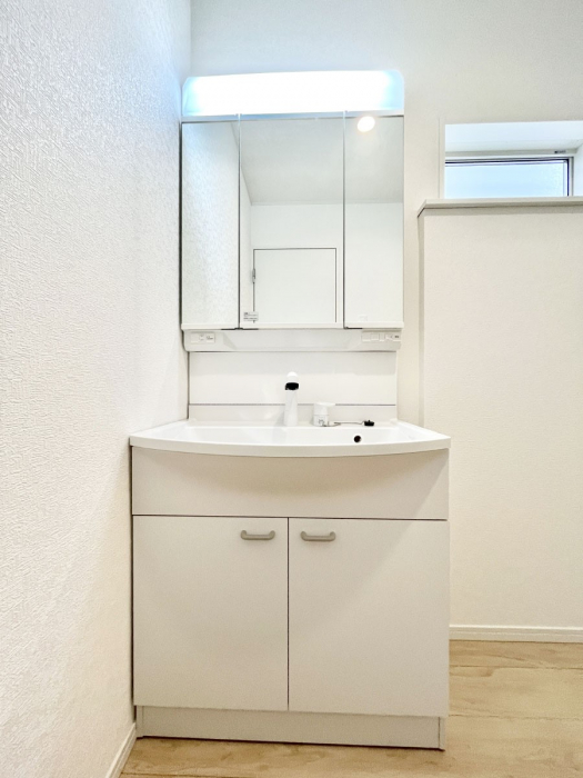 ���ʑ�E���ʏ��@�傫�����₷���O�ʋ��Ő�����������ʑ�́A�g�����Ȃ݃`�F�b�N�┧�̂������ɂ������߂ł��B 