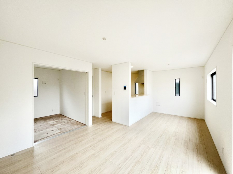 ���̑����ρ@�V���v���ȃf�U�C���Ȃ̂ŃC���e���A���l����̂��y���݂ł��ˁI