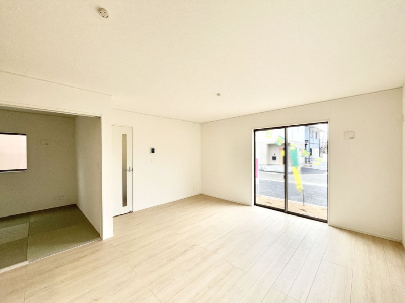 ���̑����ρ@�傫�ȑ����炽���Ղ�̗z���ƕ����������郊�r���O  