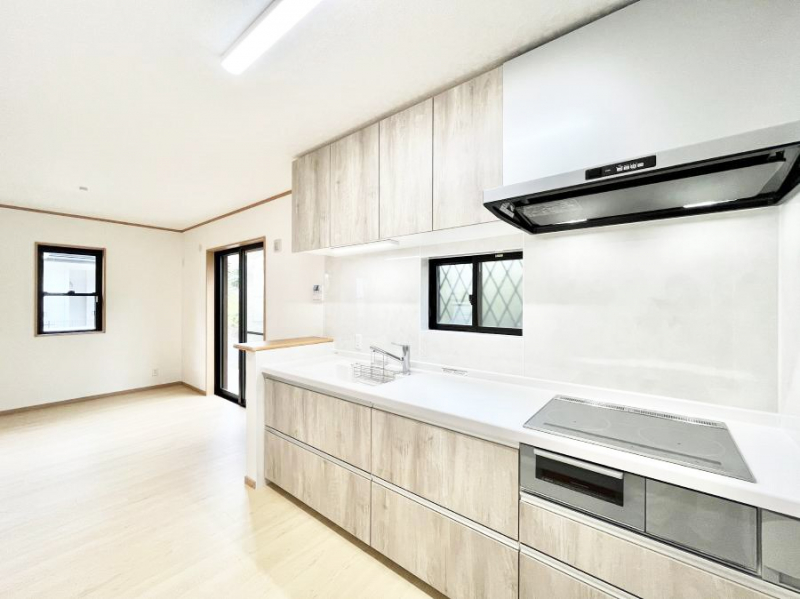 �L�b�`���@�������������I�ɁA�y�����I�V�X�e���L�b�`��