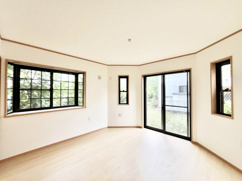 ���̑����ρ@�u�₩�ȓ��������������S�̂�D������ݍ���ł���܂�