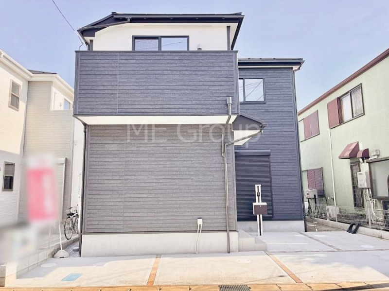 ���n�O�ώʐ^�@�������ꂽ�O�ρA�㎿�ȏZ��Ԃ��L���鎺���͉i�����S���ĉ߂�����Z���ł��B