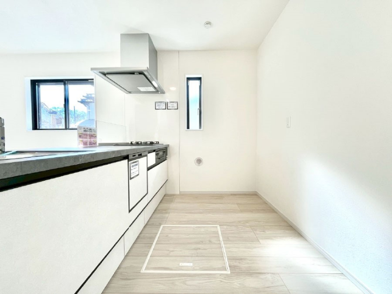 �L�b�`���@��Ƃ肠��L�b�`���ł͂��Ƒ��Ɗy�������������ł��܂��B