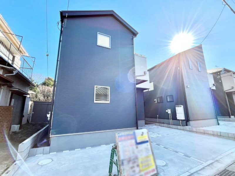 ���n�O�ώʐ^�@�V���v���ŗ��������̂��錚���͏Z�ނ����̌��ŃI���W�i���Ȃ��̂ɂȂ��Ă����܂��B 