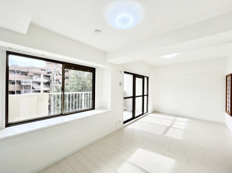 ���̑����ρ@�Ƒ������R�ƏW�܂�e���̃X�y�[�X�ɂȂ肻�� �@ 