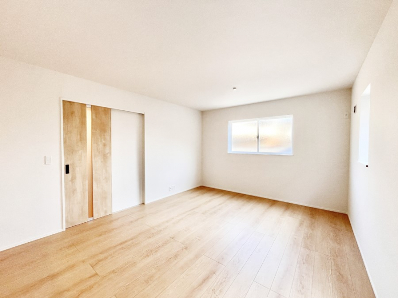 ���̑����ρ@�Ƒ������R�ƏW�܂�e���̃X�y�[�X�ɂȂ肻��