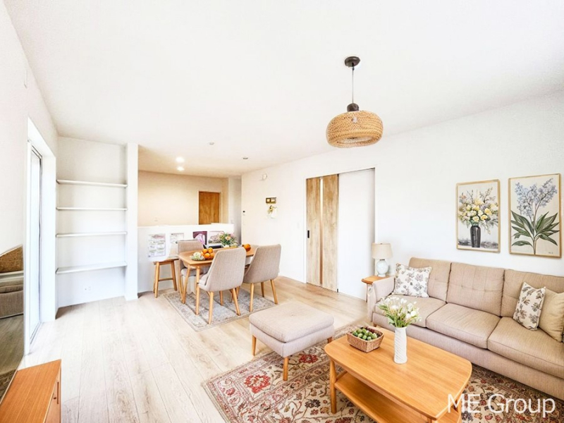 ���r���O�@�������������͋C�̂k�c�j�͉Ƒ��݂�Ȃ̉��K��ԁ��Ƌ��CG�ł�