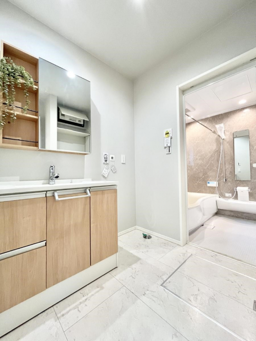 ���̑��@��Ƃ�̐��ʃX�y�[�X�Œ��̐g�x�x�����N���N  