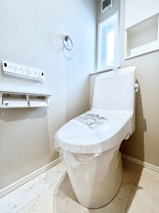 �g�C���@�E�H�V�����b�g�t���g�C����1�K��2�K���ꂼ��ɔz�u����Ă��ĂƂĂ��֗��ł��B 