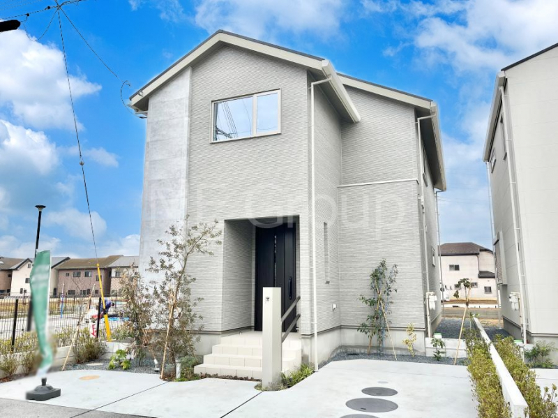 ���n�O�ώʐ^�@�������ꂽ�O�ρA�㎿�ȏZ��Ԃ��L���鎺���͉i�����S���ĉ߂�����Z���ł��B 