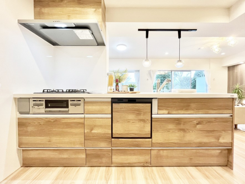 �L�b�`���@�������������I�ɁA�y�����I�V�X�e���L�b�`��