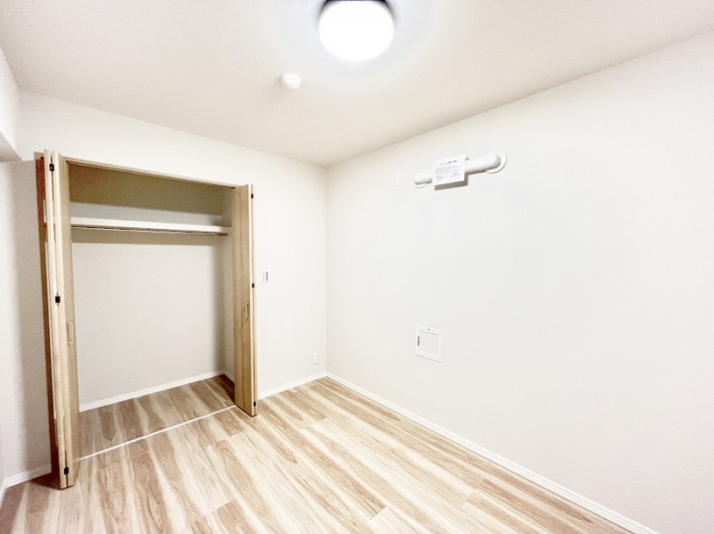 �Q���@�g���₷���`�Ńx�b�g��Ƌ�̒u�����ɂ����邱�Ƃ�����܂���B   