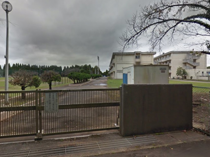 ���ӊ��@���w�Z 2470m ��t�s���z�q���w�Z