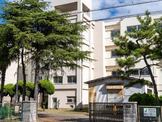 ���ӊ��@���w�Z 880m ��t�s�����F���w�Z