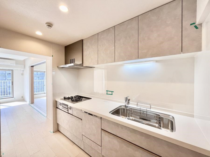 �L�b�`���@�H��@�E�򐅊�E�R�c���R�����Ȃǃf�U�C�������@�\�������˔������V�X�e���L�b�`���I