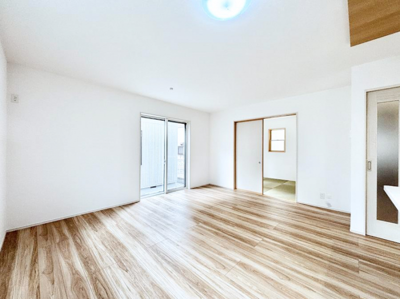 ���̑����ρ@��������̗ǂ����r���O�B���C�ɓ���̃O���[��������΍X�ɐS�n�悳���A�b�v�I