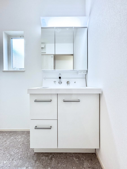 ���ʑ�E���ʏ��@�傫�����₷���O�ʋ��Ő�����������ʑ�́A�g�����Ȃ݃`�F�b�N�┧�̂������ɂ������߂ł��B 