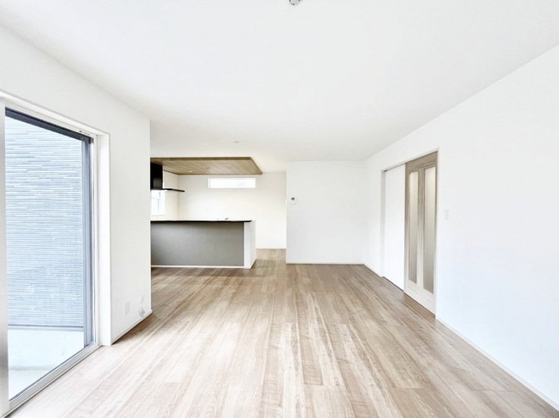 ���̑����ρ@���邢�z���������A�����̕��͋C�ɖ��������_�C�j���O�B   