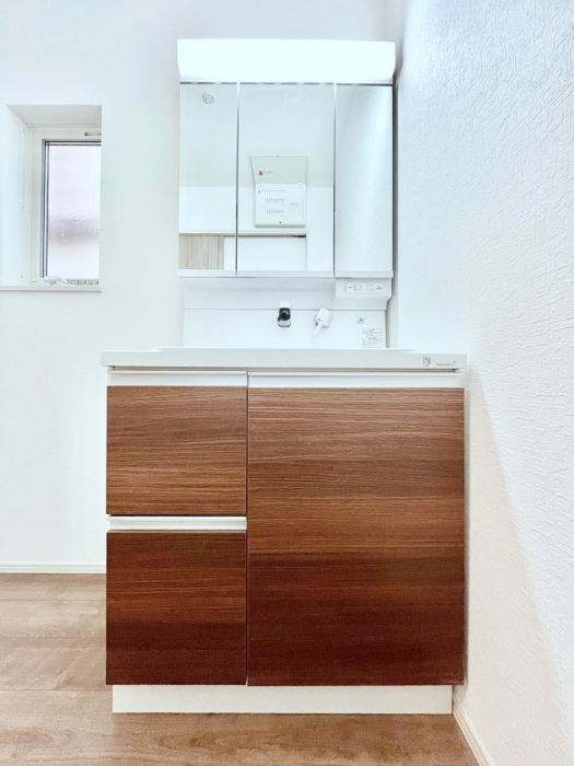 ���ʑ�E���ʏ��@�傫�����₷���O�ʋ��Ő�����������ʑ�́A�g�����Ȃ݃`�F�b�N�┧�̂������ɂ������߂ł��B 