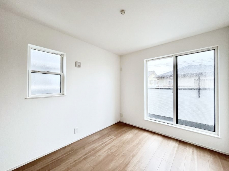 ���̑����ρ@2�ʍ̌����m�ۂ������邢��ԁB�Ƒ��݂�Ȃ����K�ȕ�炵����������݌v�ł��B