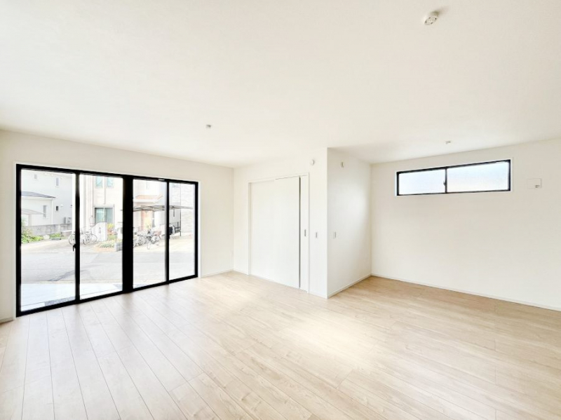 ���̑����ρ@�Ƒ������R�ƏW�܂�e���̃X�y�[�X�ɂȂ肻���@