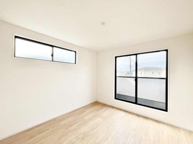 �Q���@���邢�o���R�j�[�T�C�h�ɗm����ݒu�B�ڊo�߂̗ǂ��Q���ɁB �@