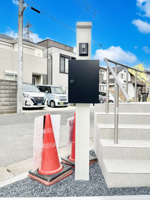 ���̑��@�V���v���f�U�C���̃|�X�g�B�@