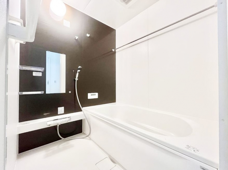 �����@����̔�������Ă���閾�邢�������̂���o�X���[��