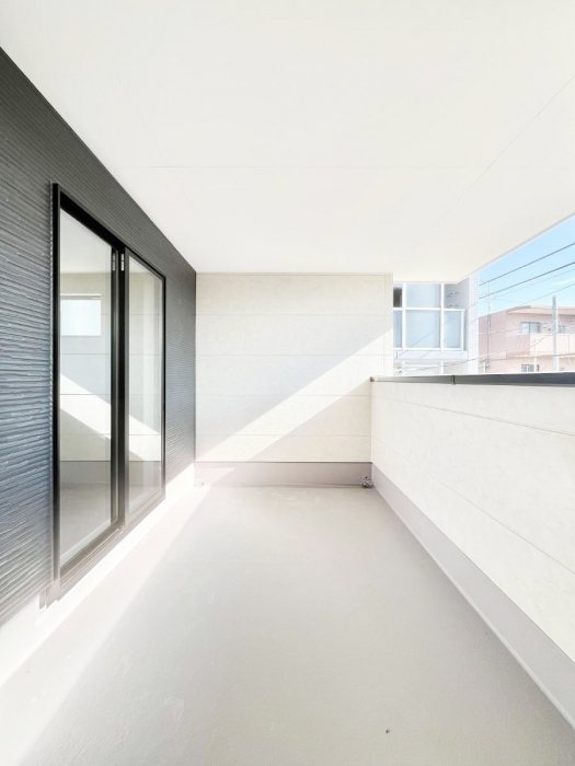 �o���R�j�[�@�}�Ȃ��V�C�̕ω��ɂ����S�ȃC���i�[�o���R�j�[