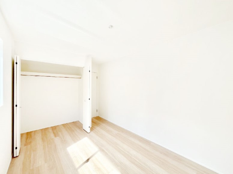 ���̑����ρ@�m���ɂ̓N���[�[�b�g�t���B�X�b�L���Ƃ�����Ԃł�����芰���܂��I