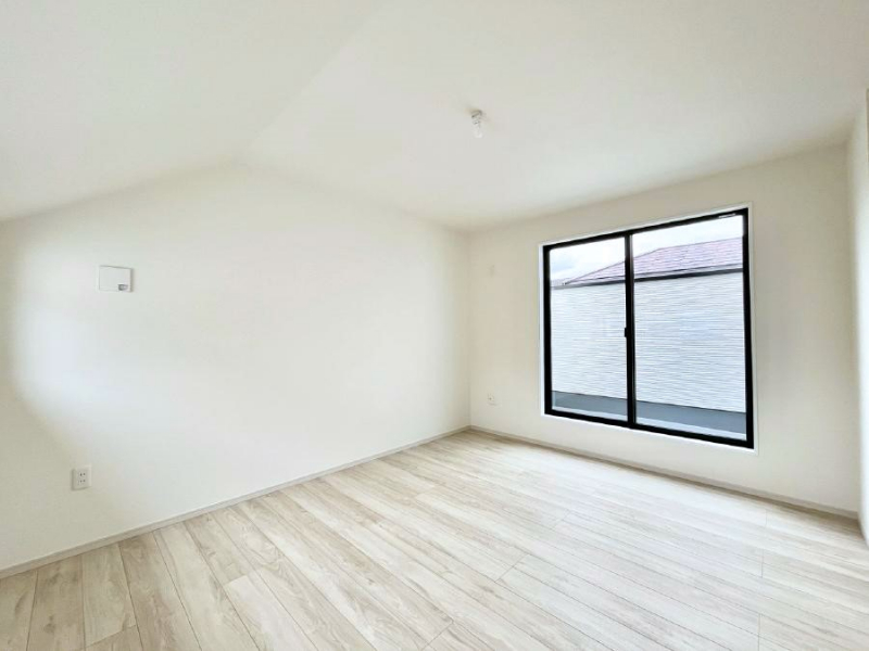 �Q���@���邢�o���R�j�[�T�C�h�ɗm����ݒu�B�ڊo�߂̗ǂ��Q���ɁB 