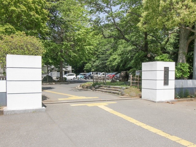 ���ӊ��@���w�Z 1900m ���q�s�����q���w�Z