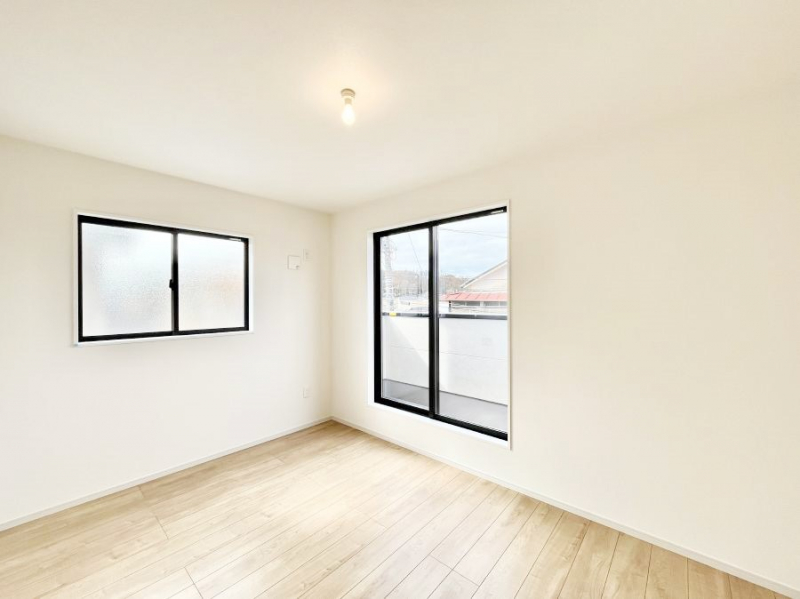 ���̑����ρ@�o���R�j�[���J�������v���X���Ă����m��